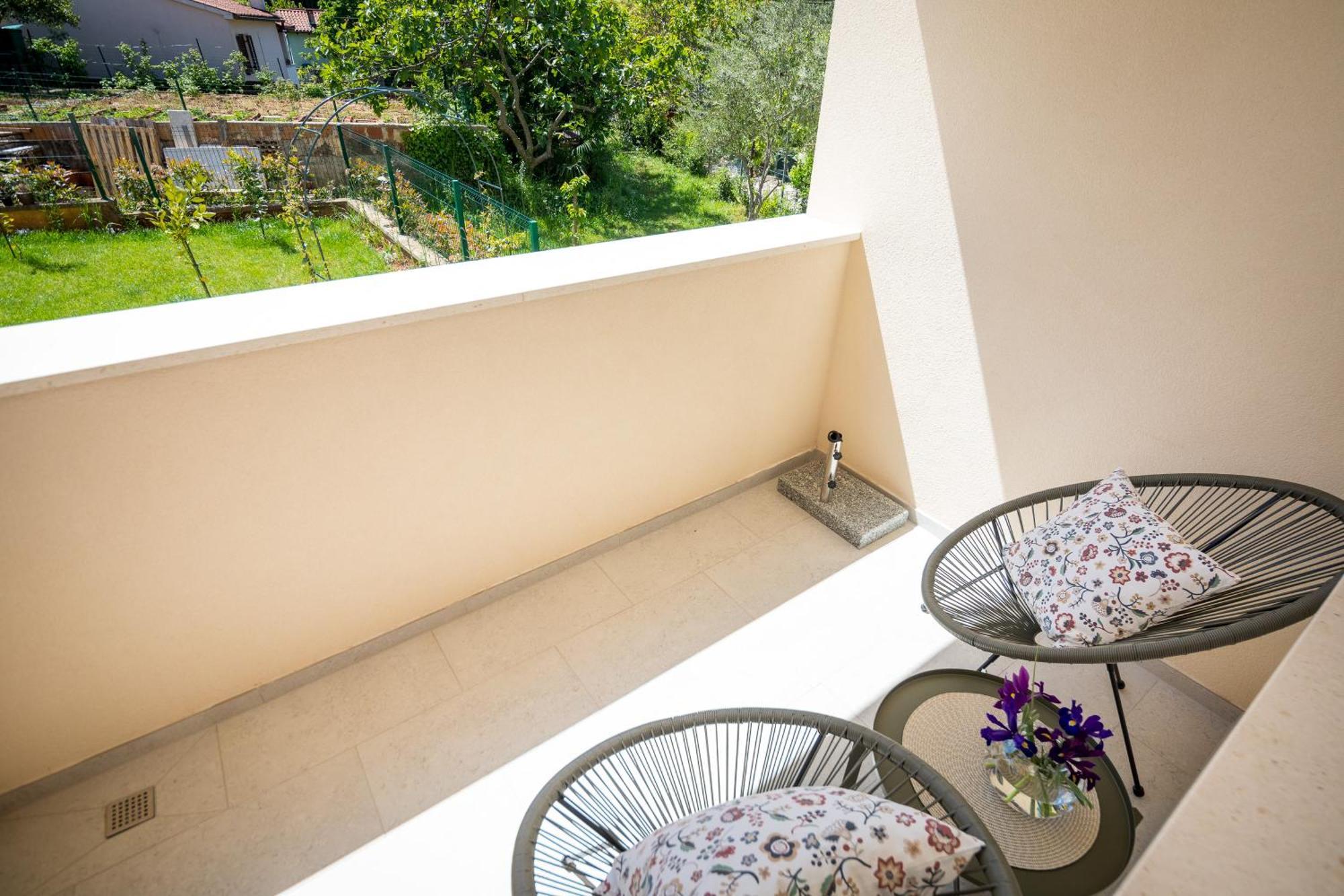 Cozy Room & Studio Kali โรวีน ภายนอก รูปภาพ
